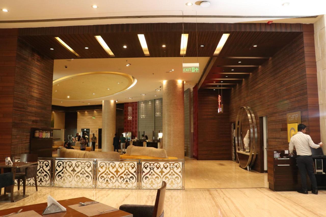 Holiday Inn Chandigarh Panchkula, An Ihg Hotel Εξωτερικό φωτογραφία Lobby