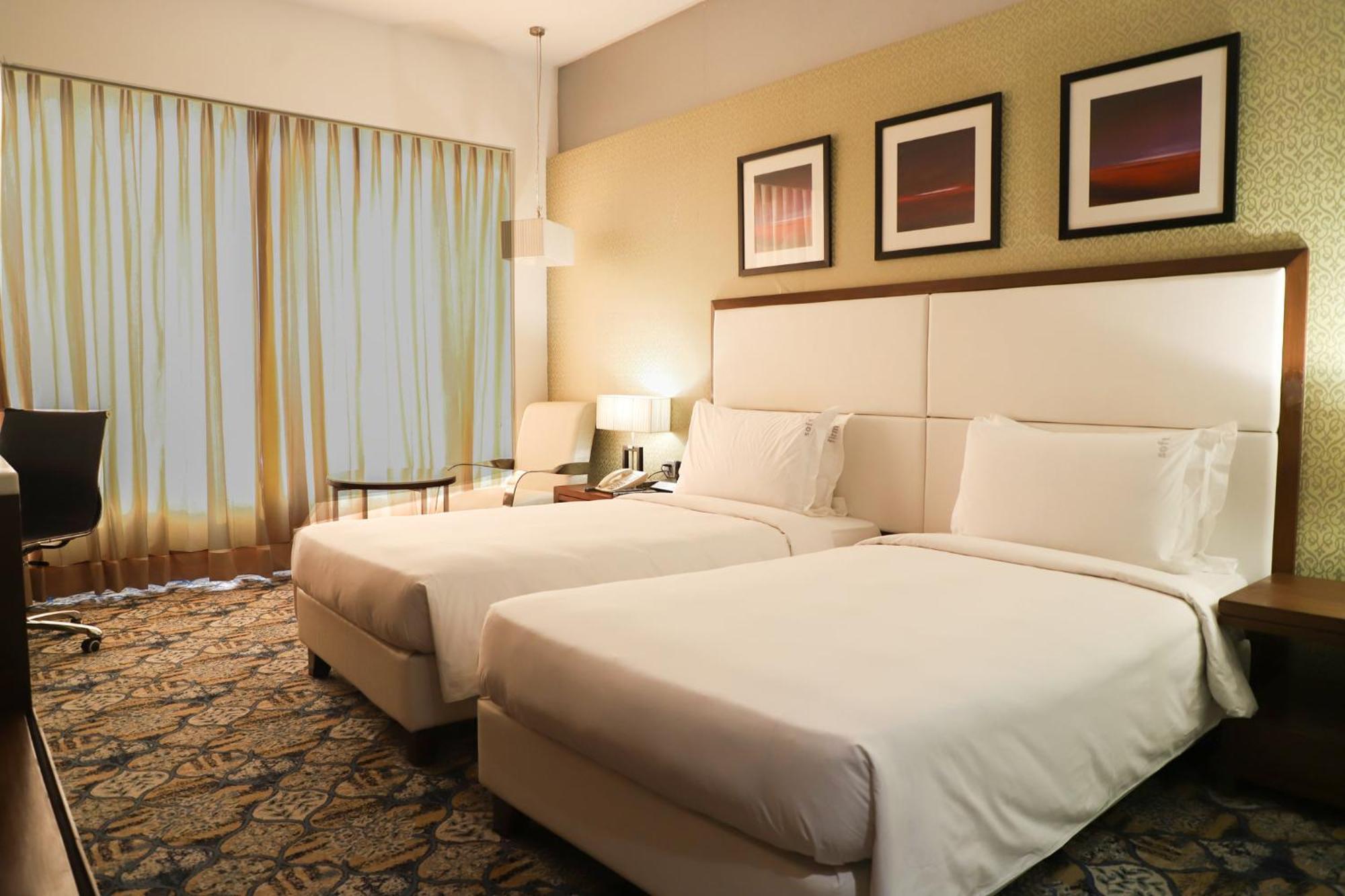 Holiday Inn Chandigarh Panchkula, An Ihg Hotel Εξωτερικό φωτογραφία A room at the hotel